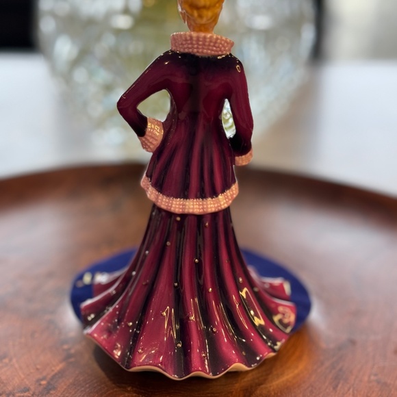 Best Wishes Royal Doulton miniature figurine From the Heart HN 5455. - Picture 3 of 9